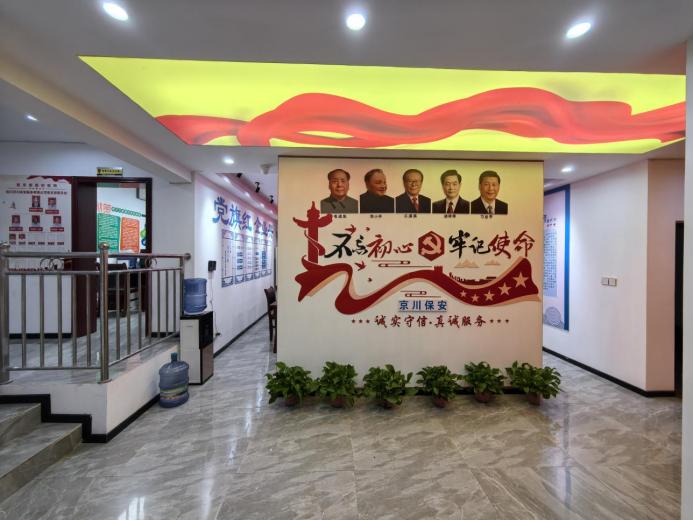 e5f404737f7668db023c934665f33eb