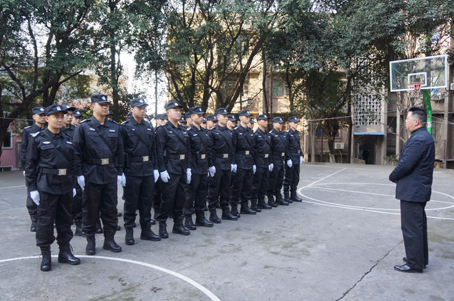 泸州保安公司组建特勤中队承接市委市政府机关大院的安保执勤任务